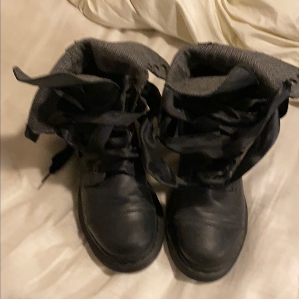 Doc Marten Amilita Boots